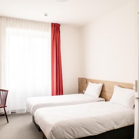 B&B Hotel Kalisz Centrum ภายนอก รูปภาพ