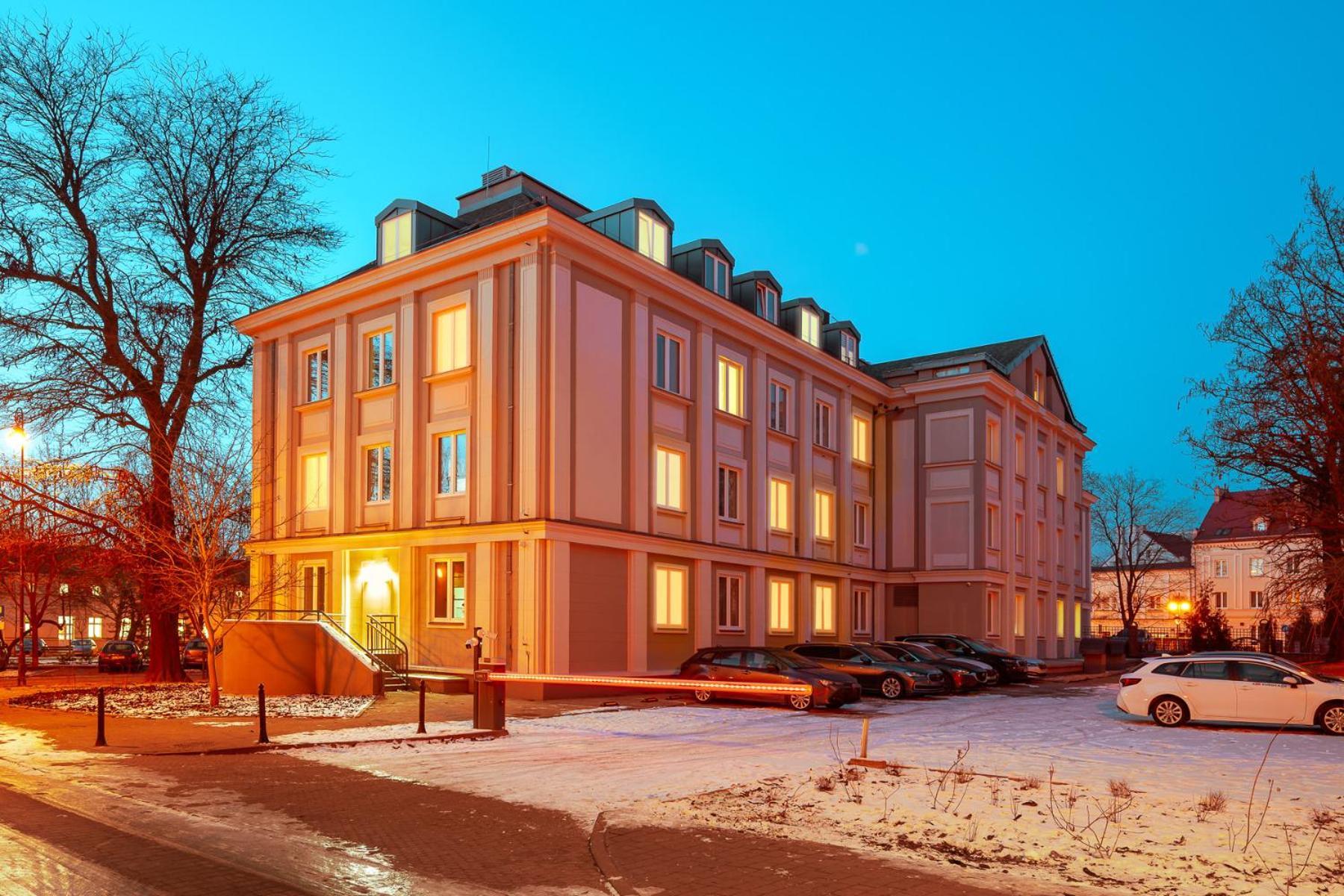 B&B Hotel Kalisz Centrum ภายนอก รูปภาพ